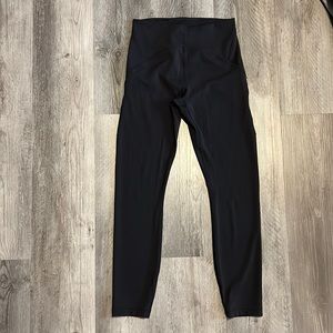 Lululemon Instill High Rise Legging 25” Size 6